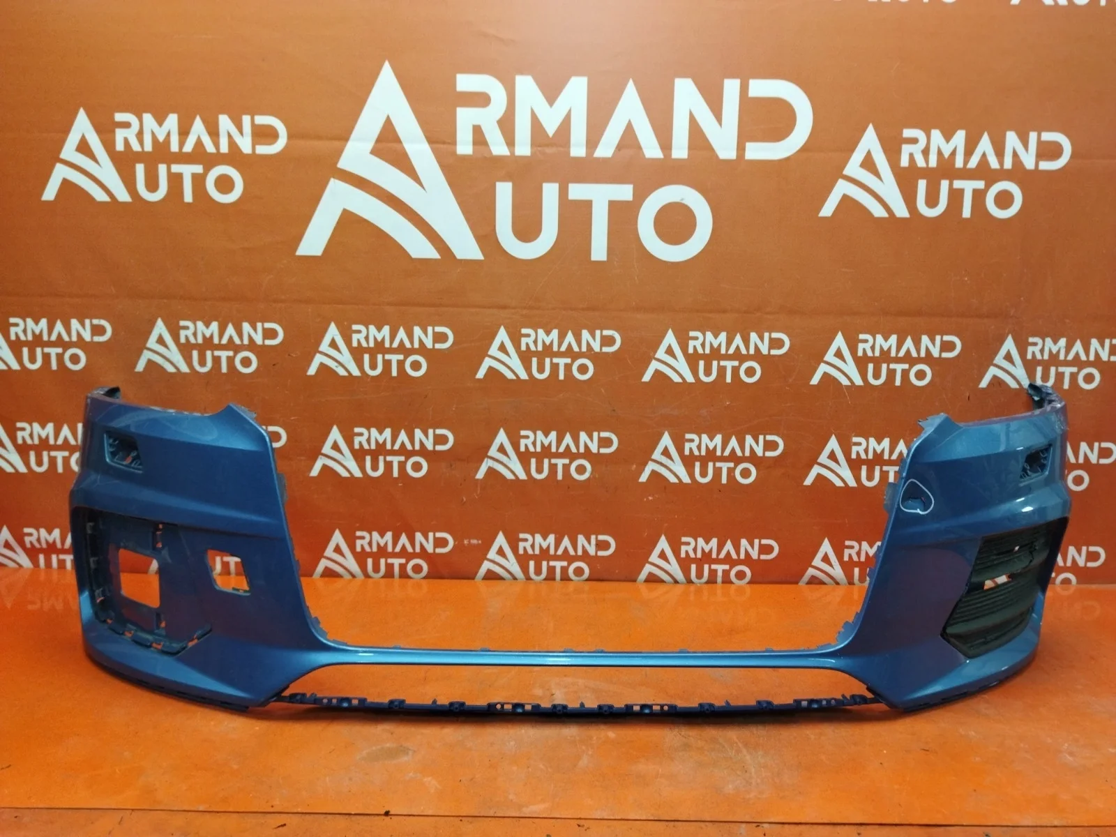 Бампер Audi Q3 2014-2018 8U