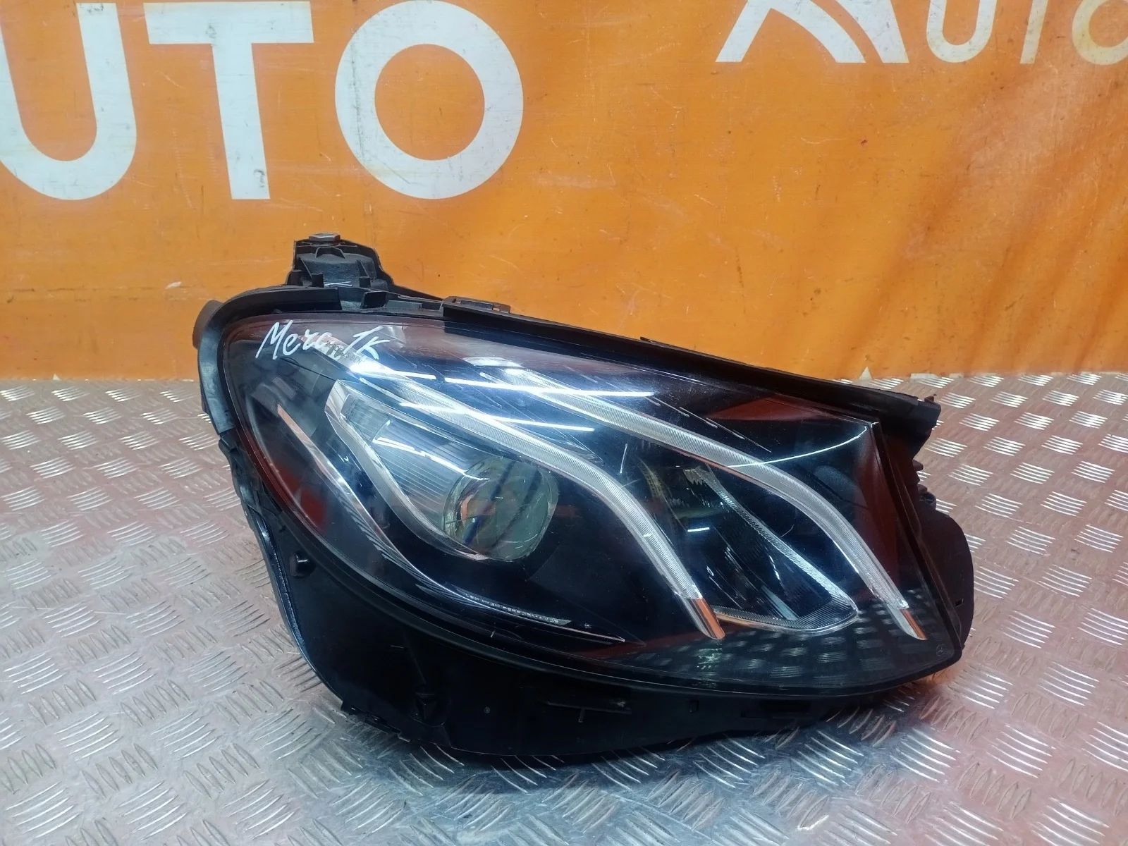 Фара Mercedes -Class 2016-2020 W213, S213, C238