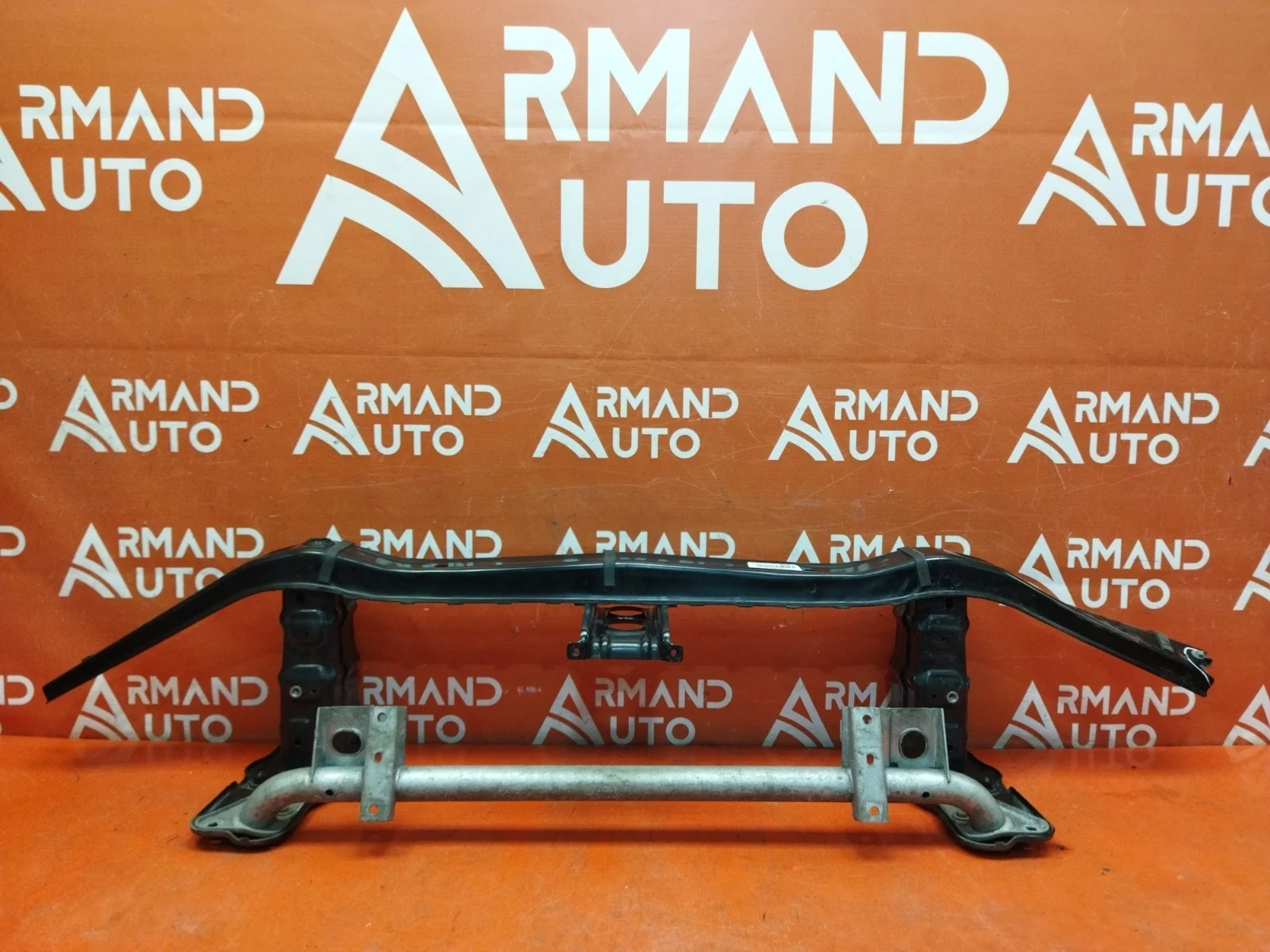 Усилитель бампера Mercedes GL GLS-Class 2012-2019 X166