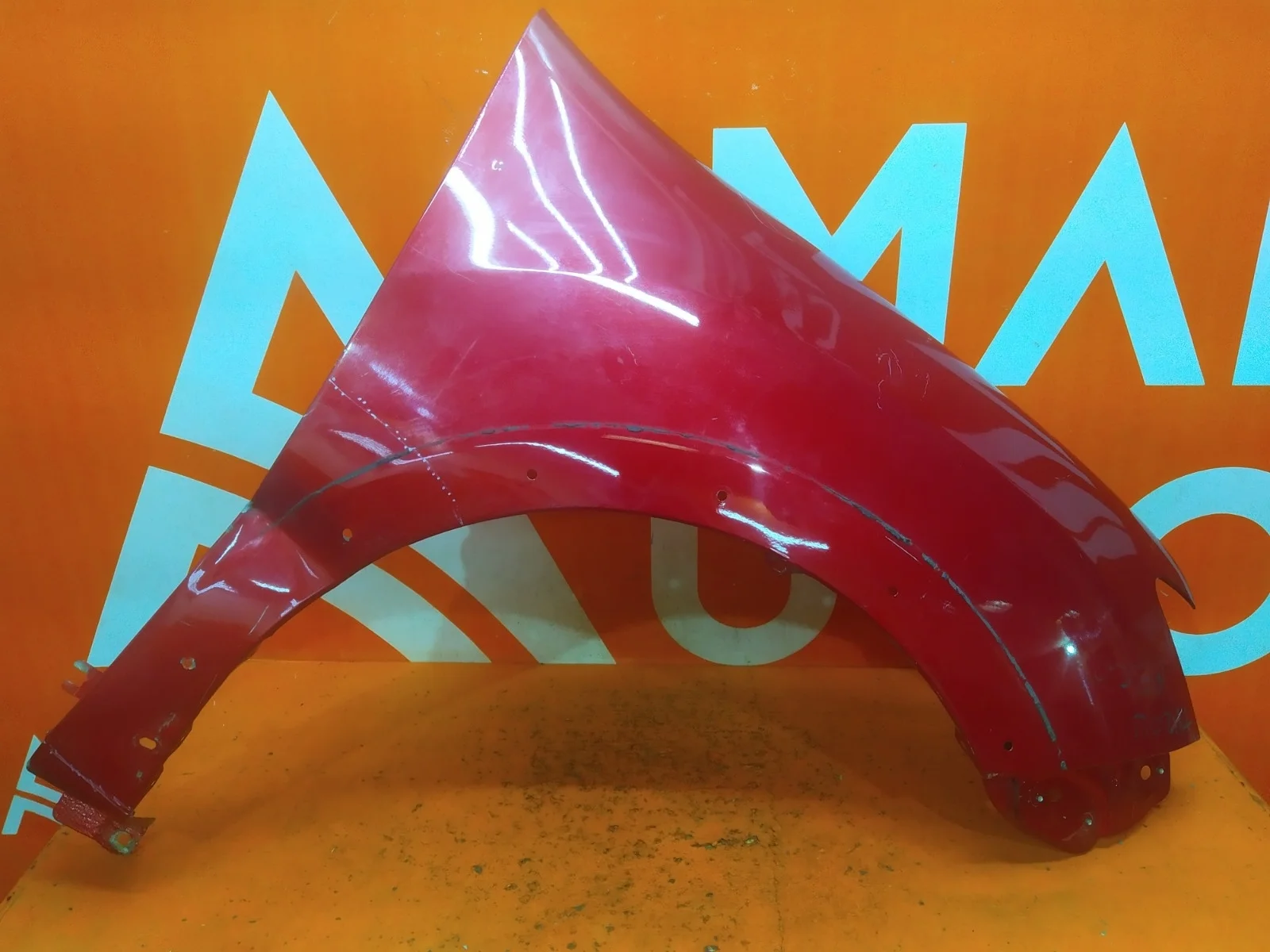 Крыло Renault Sandero 2013-2022