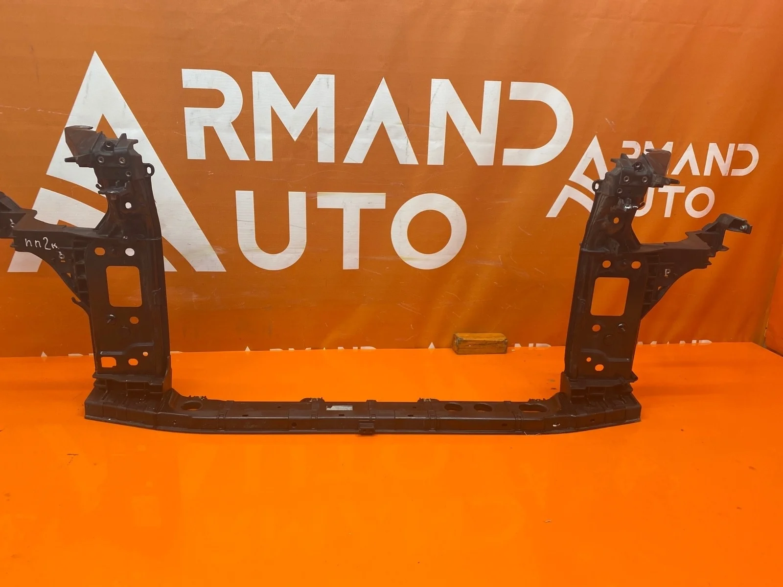 Панель передняя (суппорт радиатора) Hyundai SONATA 2017-2019 LF