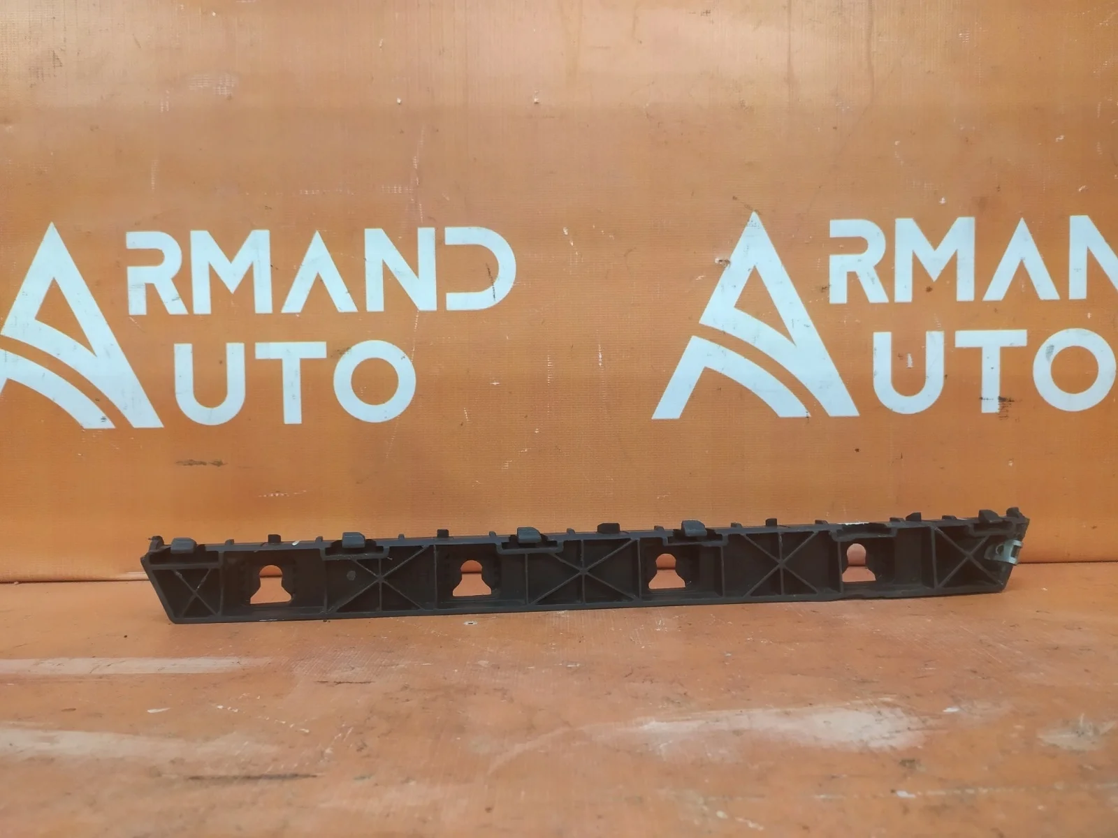 Кронштейн бампера Hyundai Solaris 2017-нв