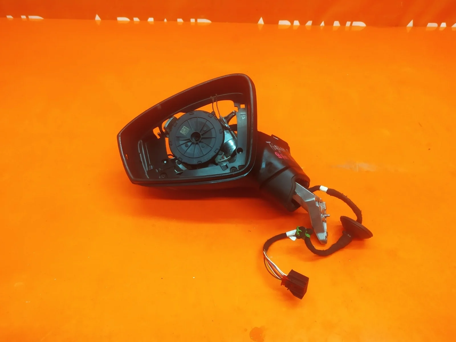 Зеркало Volkswagen Tiguan 2016-нв