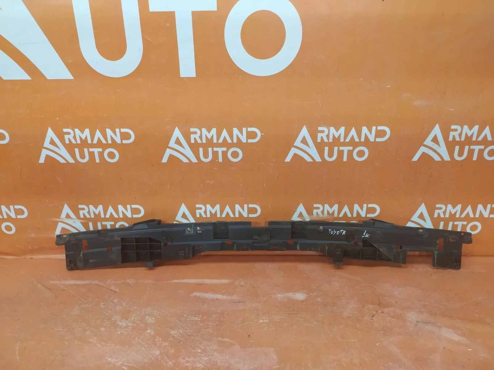 Кронштейн бампера Toyota Land Cruiser 2012-2015 200