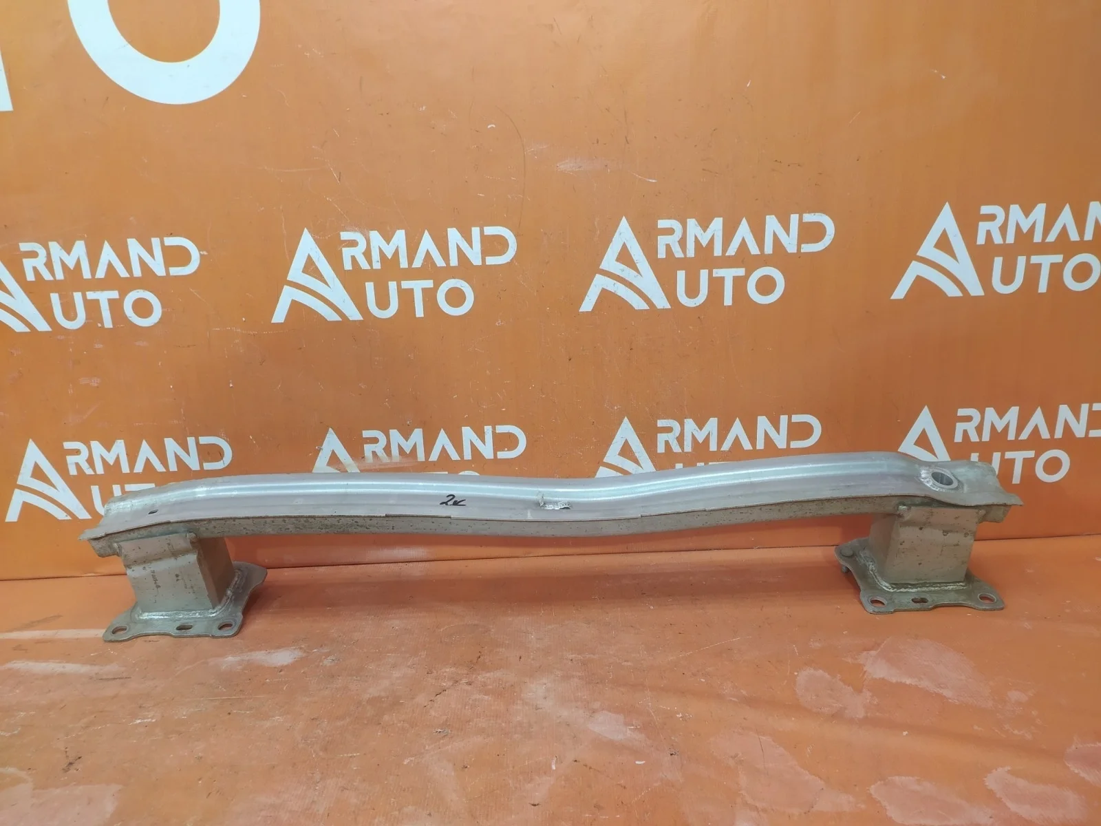 Усилитель бампера Audi A4 2015-нв B9