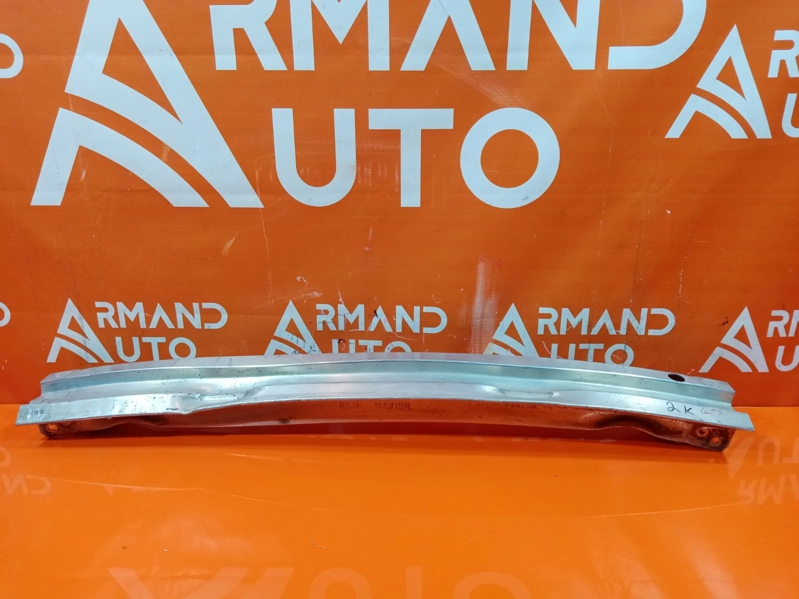 Усилитель бампера Audi Q5 2008-2017 8R