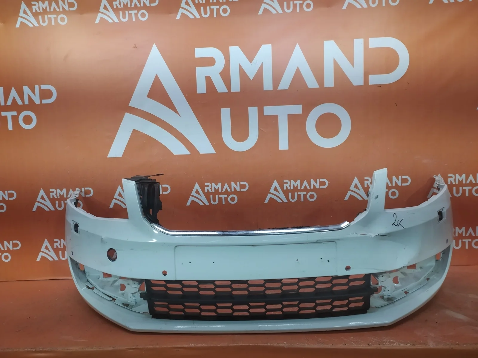 Бампер Skoda Octavia 2013-2017 A7 (5E)