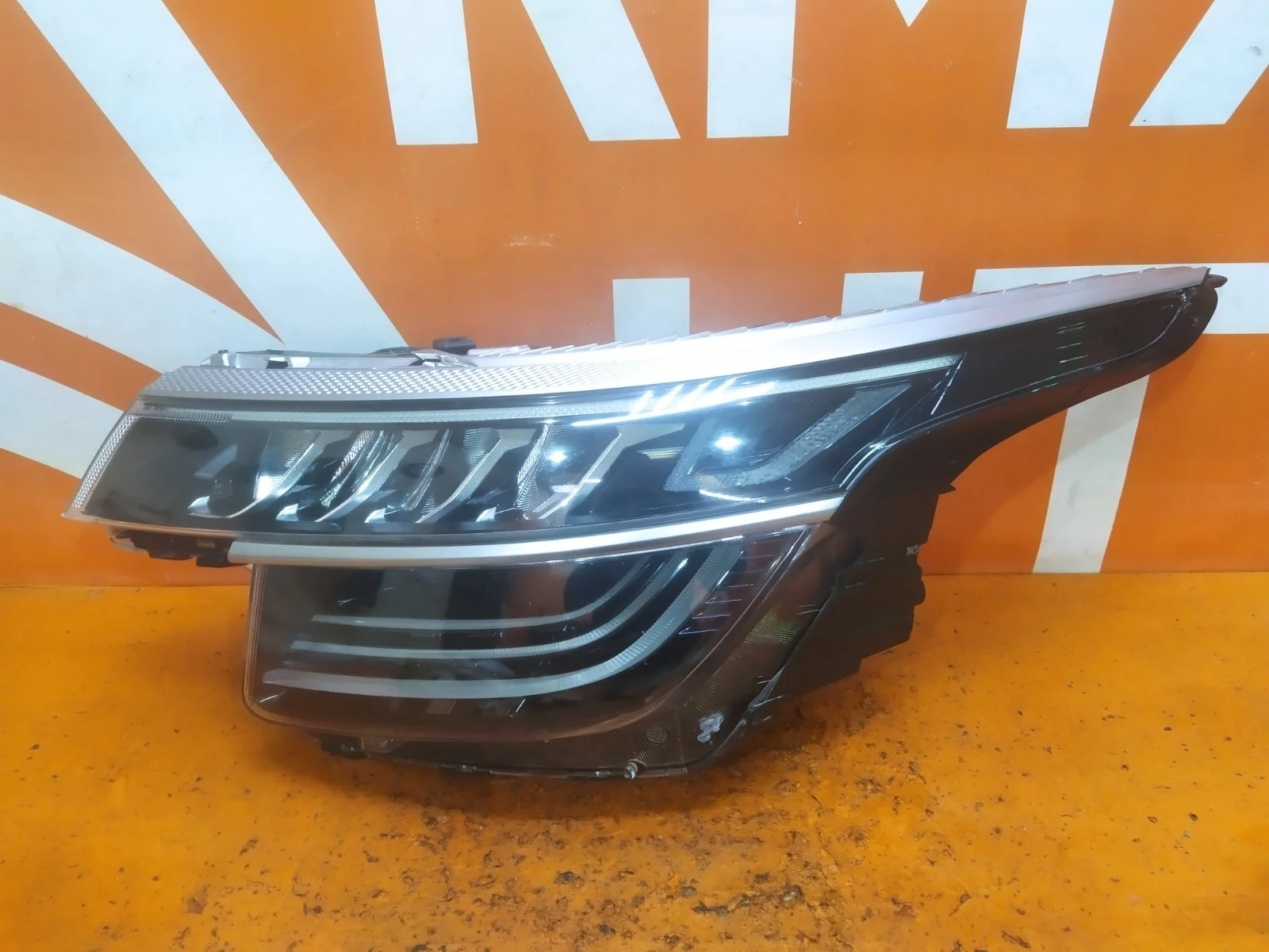 Фара Kia Seltos 2019-нв