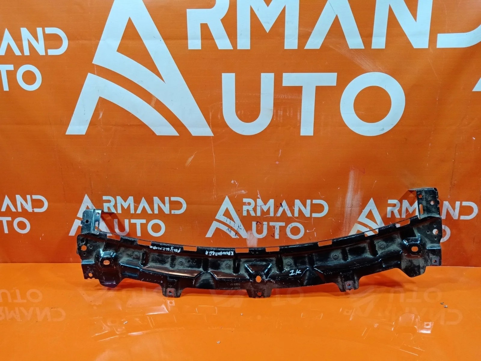 Панель передняя (суппорт радиатора) верхняя BMW X5 2013-2018 F15