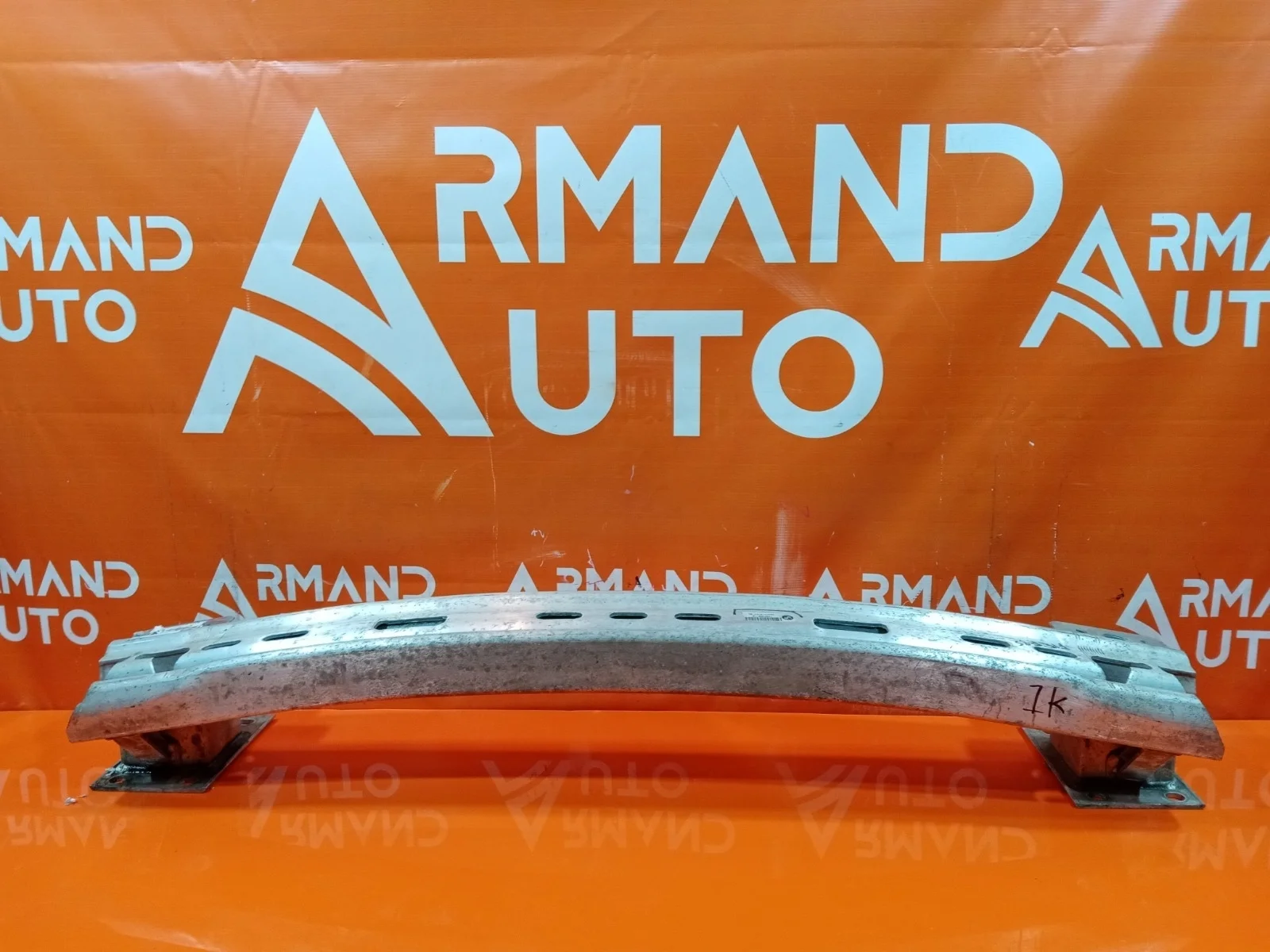 Усилитель бампера BMW X5 2013-2018 F15