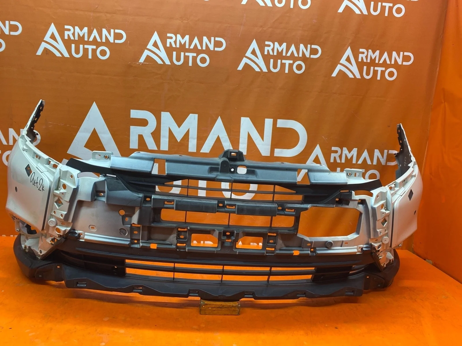 Бампер Mitsubishi Outlander 2015-2018 3