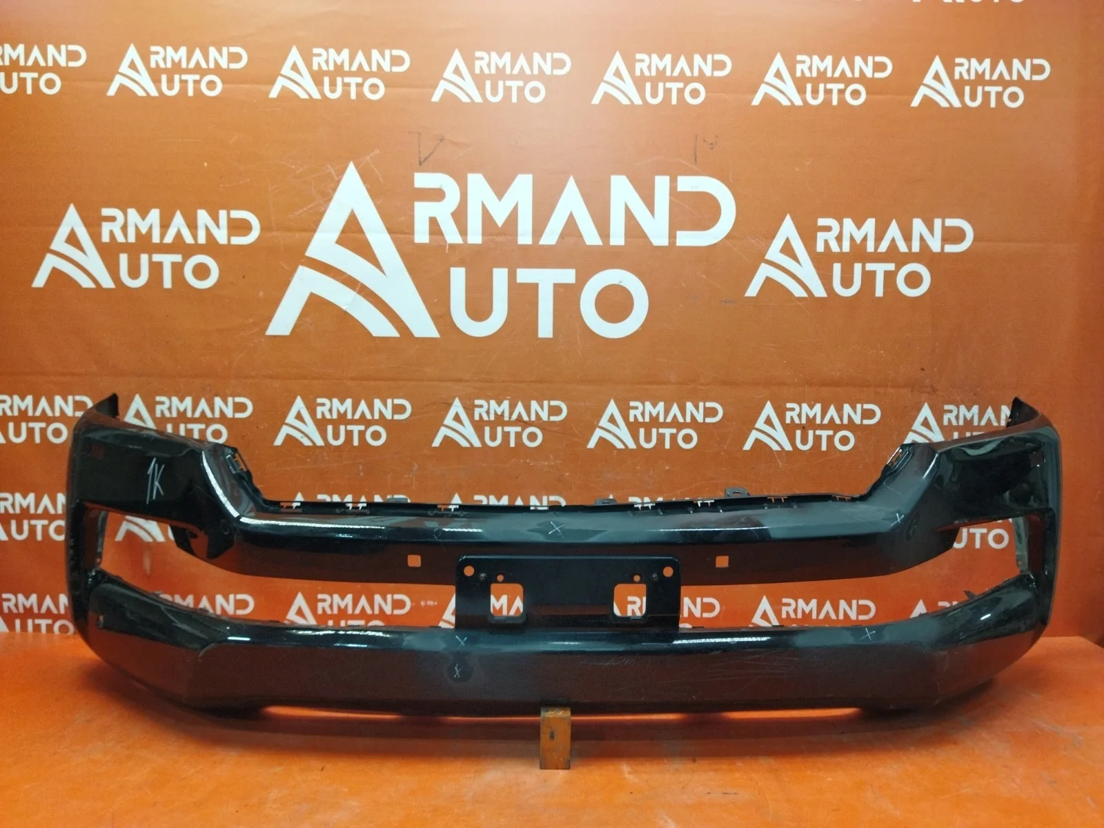 Бампер Toyota Land Cruiser 2015-2021 200