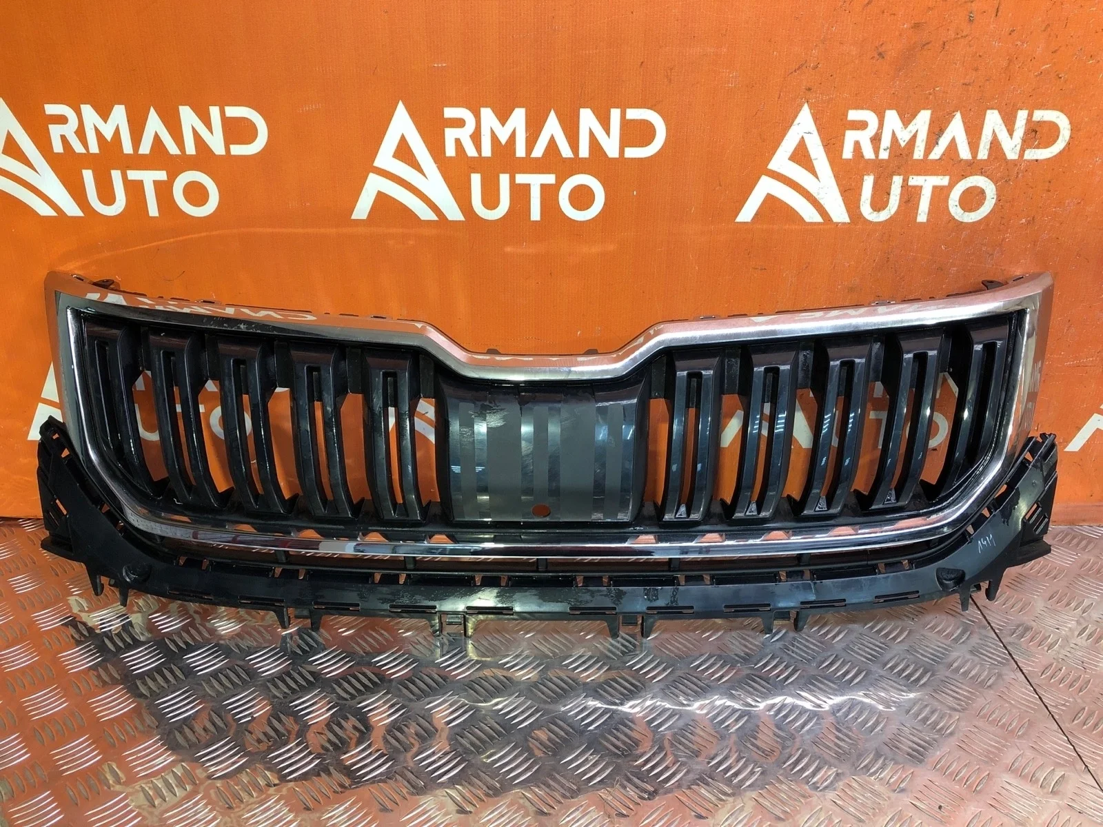 Решетка радиатора Skoda Kodiaq 2016-нв