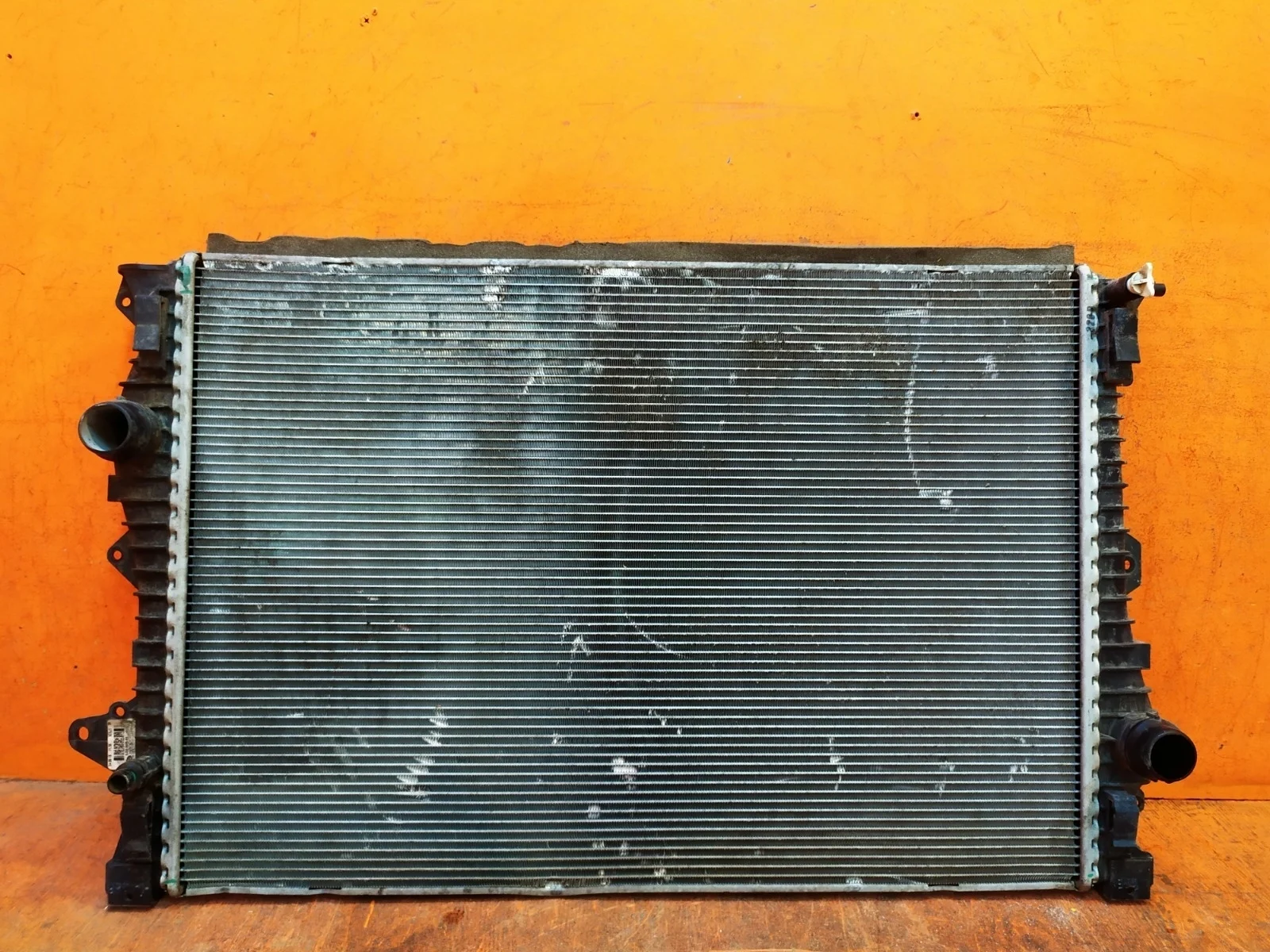 Радиатор двигателя (двс) Land Rover Discovery Sport 2014-нв L550