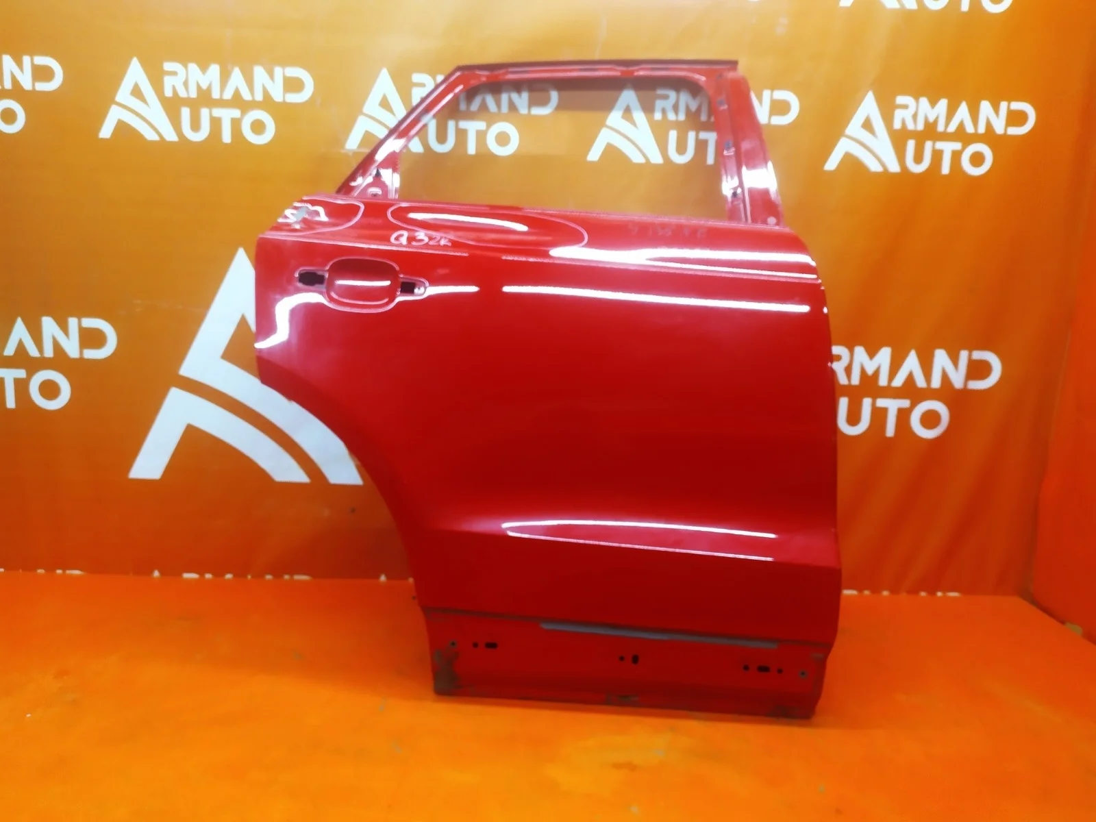 Дверь Audi Q3 2011-2018 8U