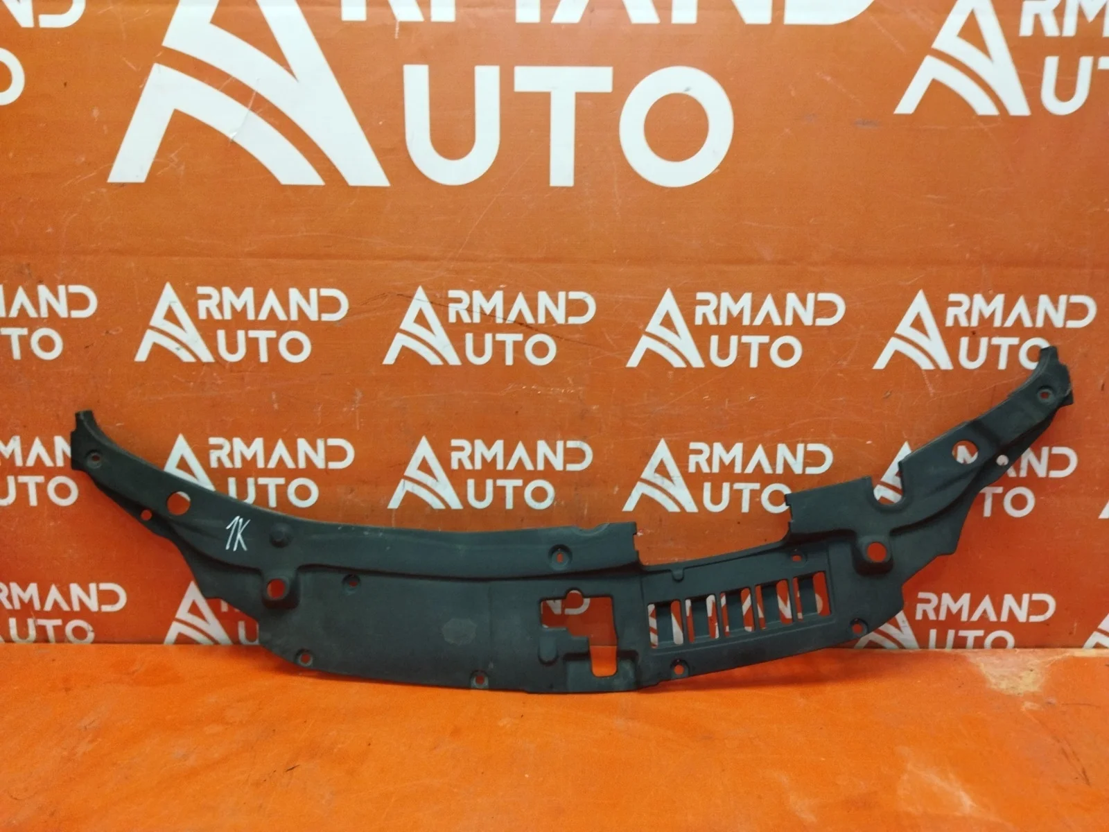 Кожух замка капота Toyota Camry 2014-2018 7 XV50