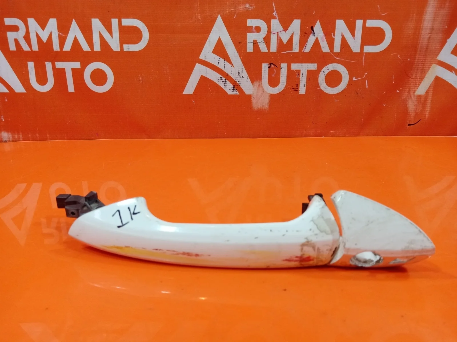 Ручка двери внешняя Mercedes -Class 2006-2015 W204