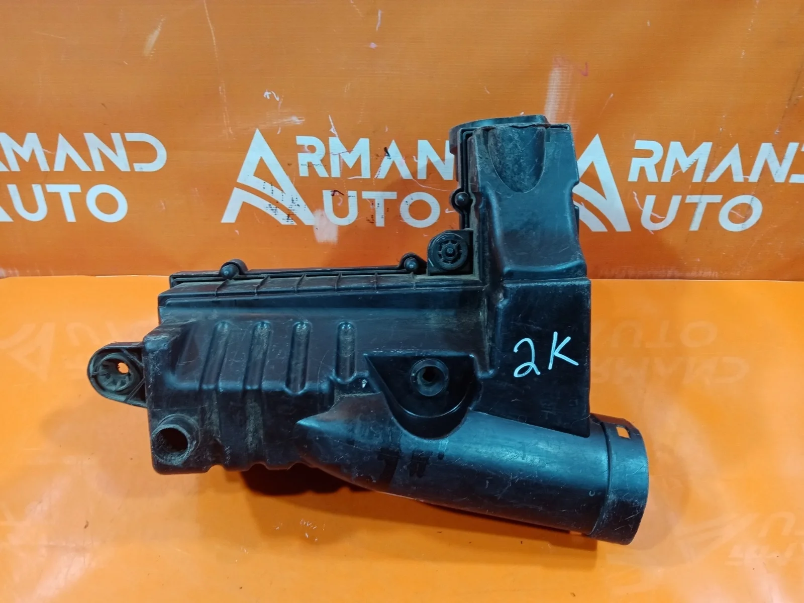 Корпус воздушного фильтра Skoda Yeti 2009-2018