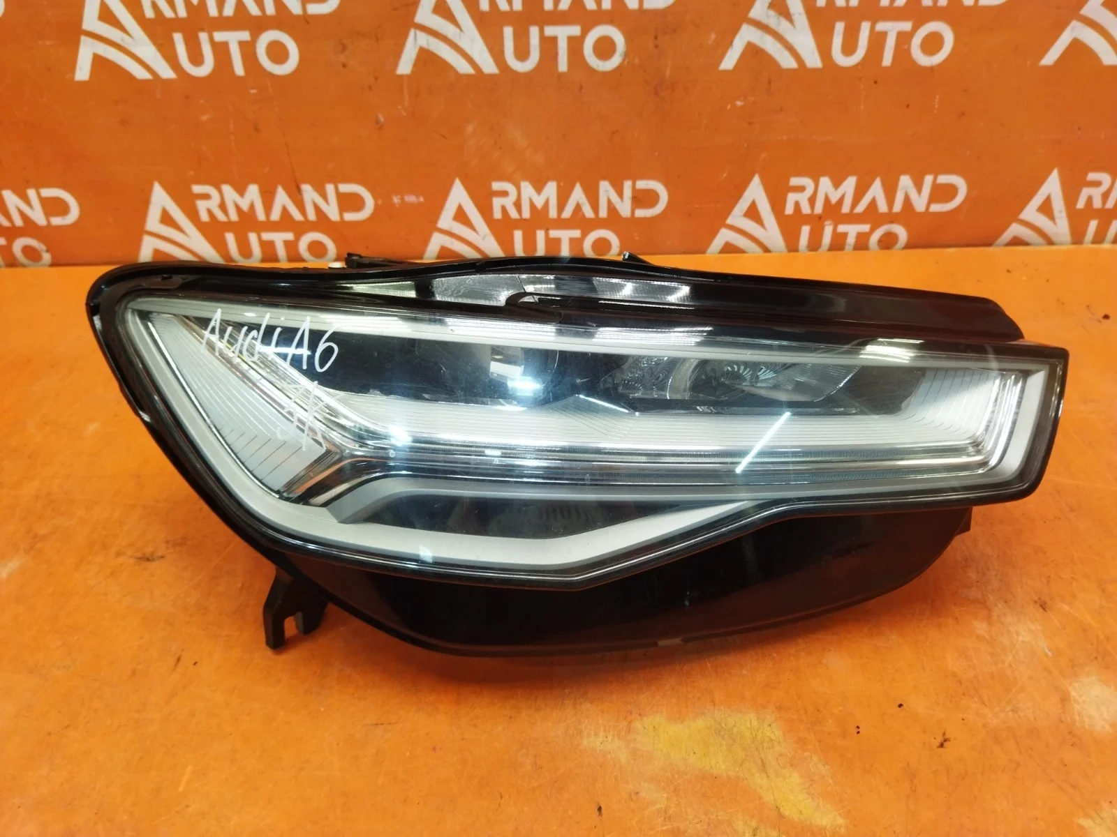 Фара Audi A6 2014-2018 C7
