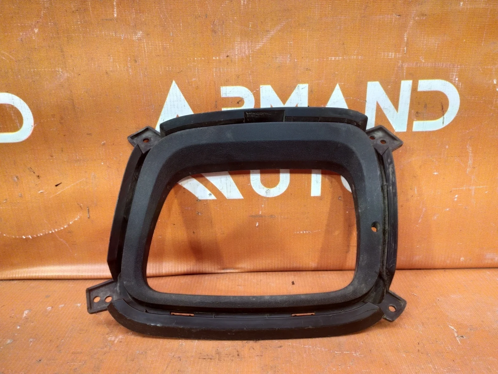 Окантовка птф Kia Sorento 2012-2019 XM