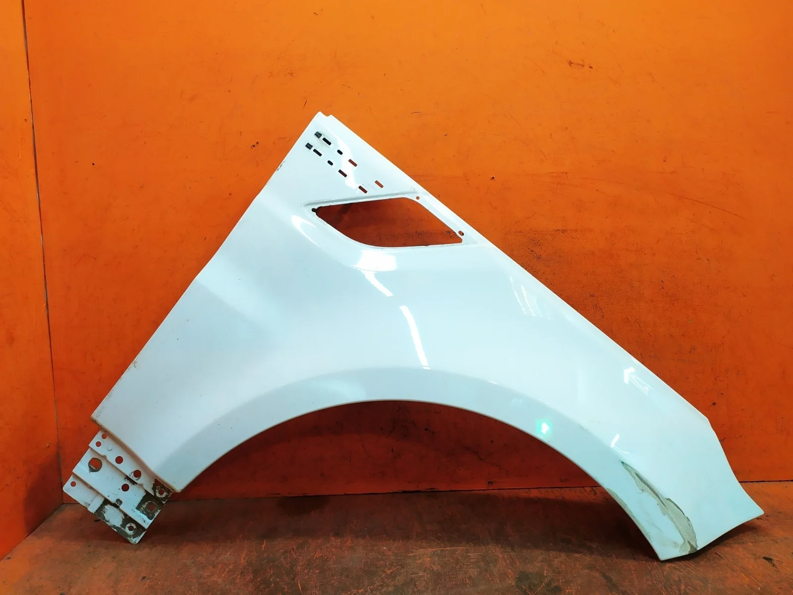 Крыло Land Rover Range Sport 2013-2017 L494