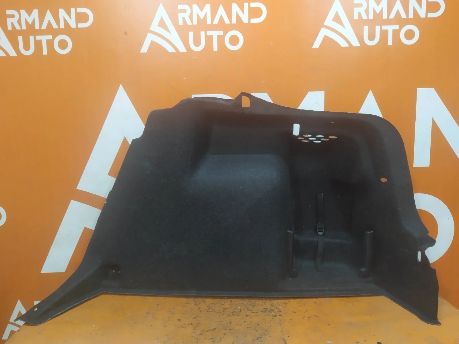 Обшивка багажника Skoda Rapid 2014-2020