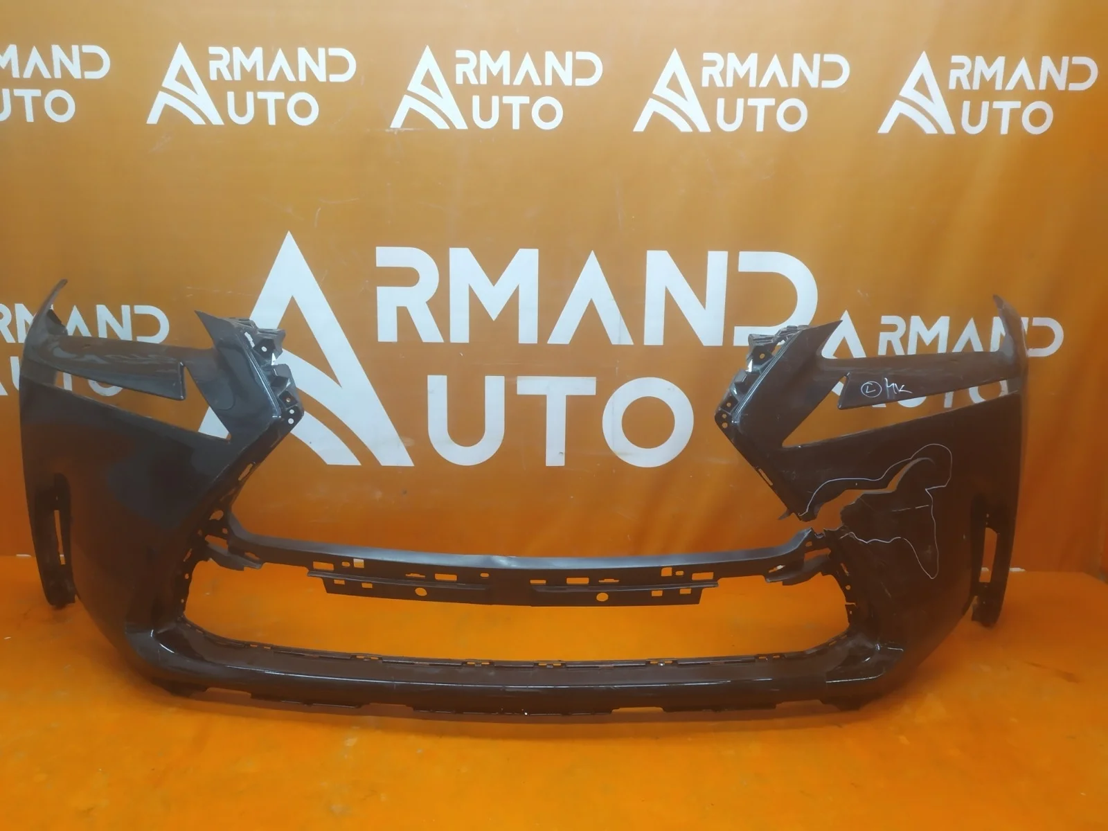 Бампер Lexus NX 2014-2017