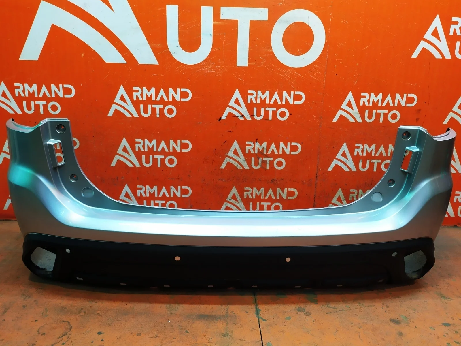 Бампер Mitsubishi Outlander 2015-2018 3