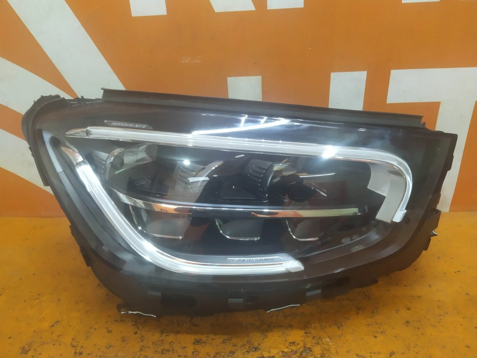 Фара Mercedes GLC-Class 2019-нв X253