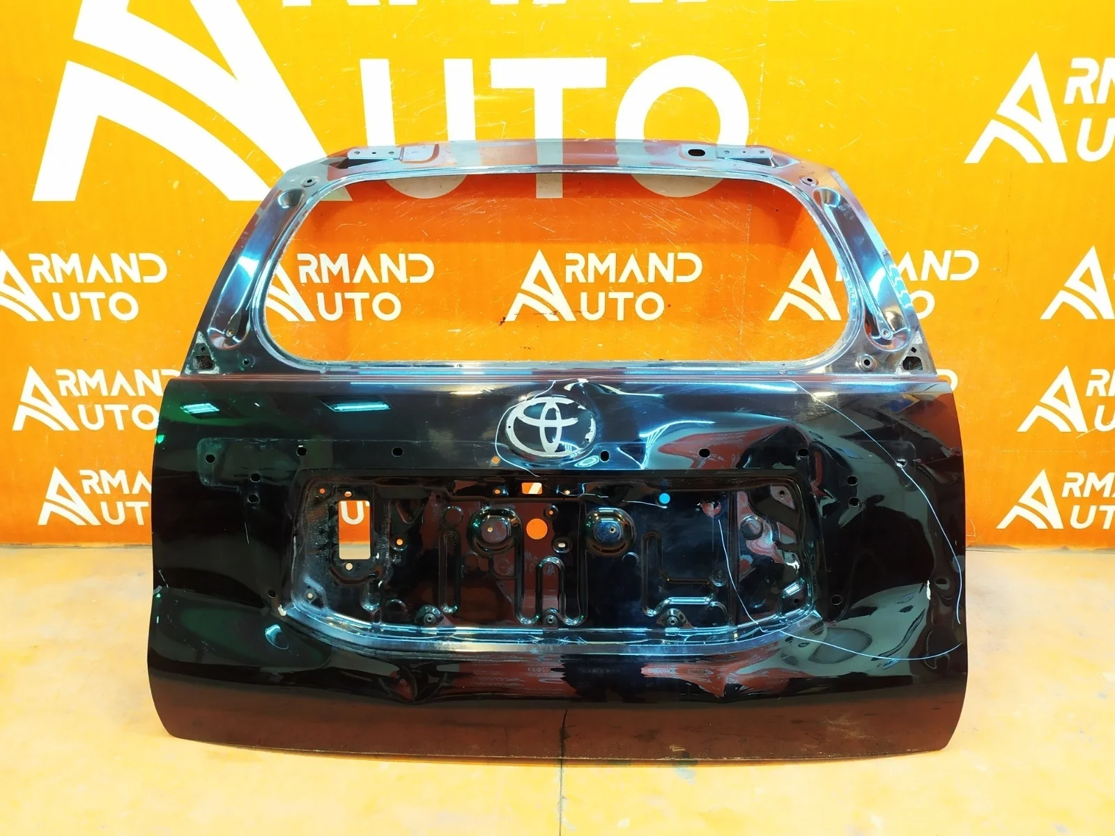 Дверь багажника Toyota Land Cruiser Prado 2013-2017 150