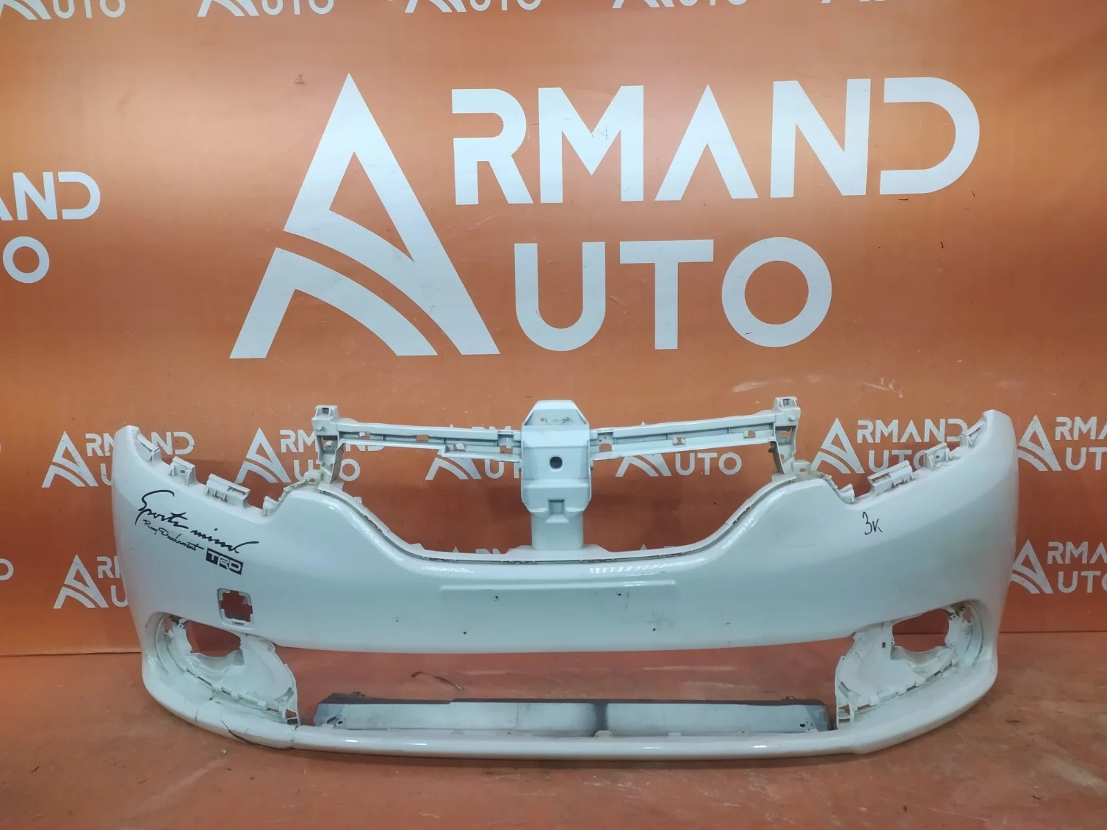 Бампер Renault Logan 2012-2018