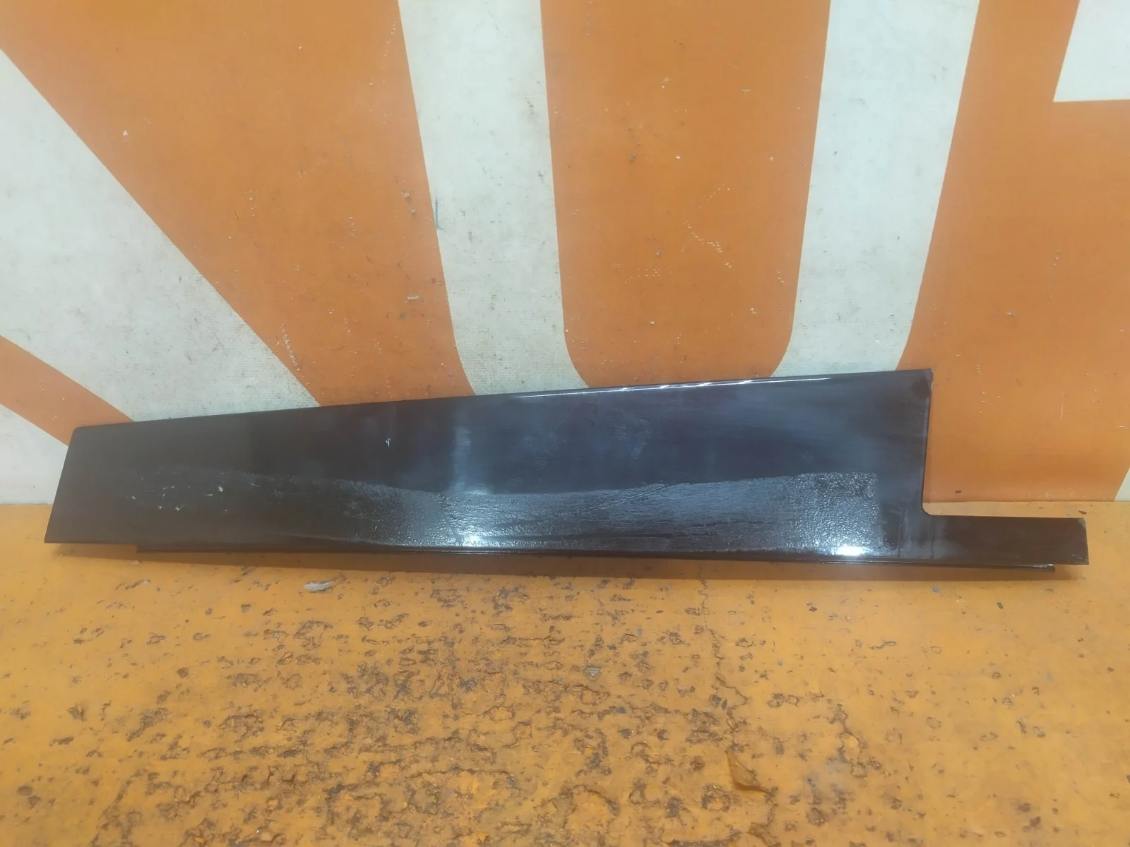 Накладка стойки двери Mercedes GL GLS-Class 2012-2019 X166