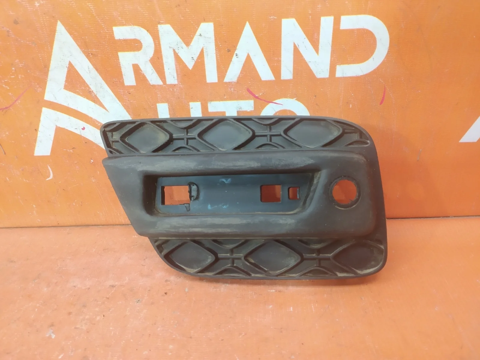 Накладка бампера Renault Sandero 2013-2022