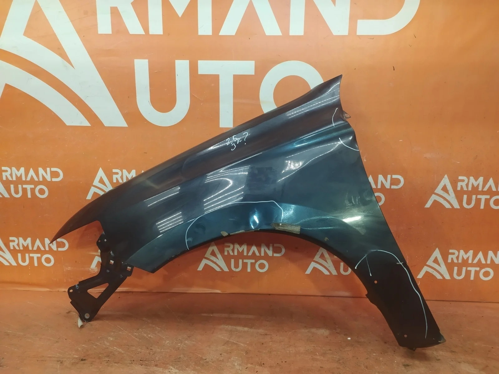 Крыло Mitsubishi Outlander 2015-нв 3