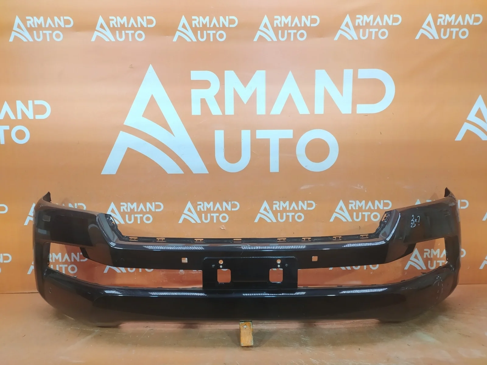 Бампер Toyota Land Cruiser 2015-2021 200