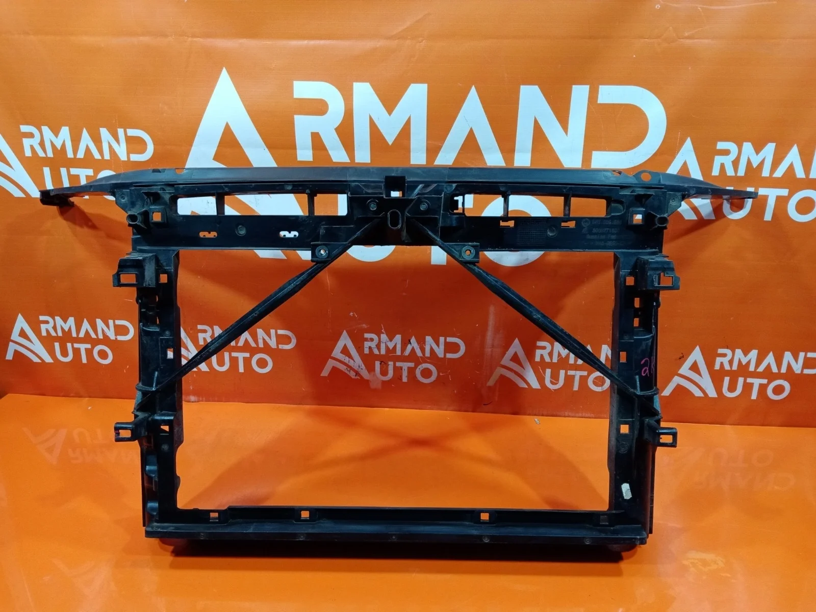 Панель передняя (суппорт радиатора) Skoda Octavia 2013-2020 A7 (5E)