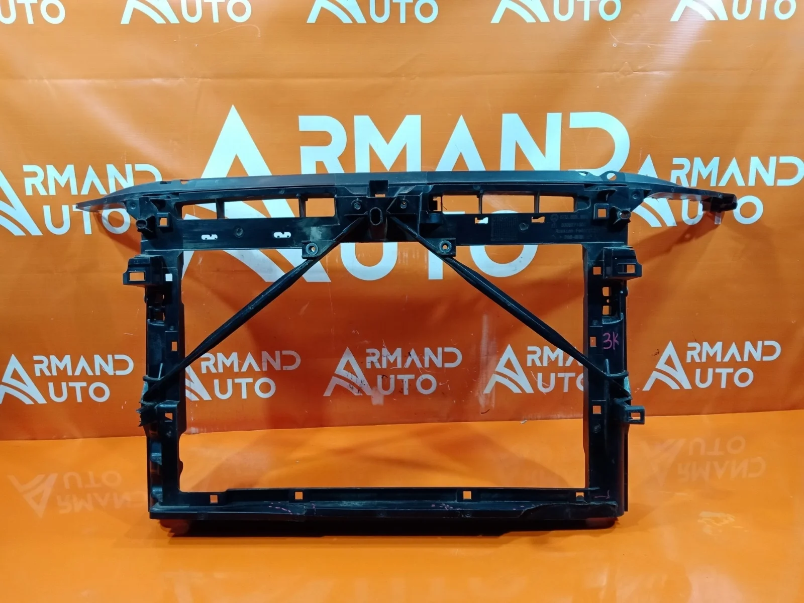 Панель передняя (суппорт радиатора) Skoda Octavia 2013-2020 A7 (5E)