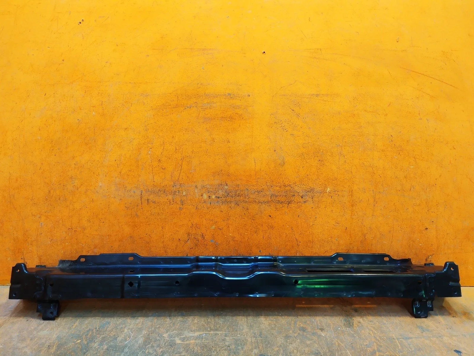 Панель передняя (суппорт радиатора) верхняя Hyundai Tucson 2015-2021 3