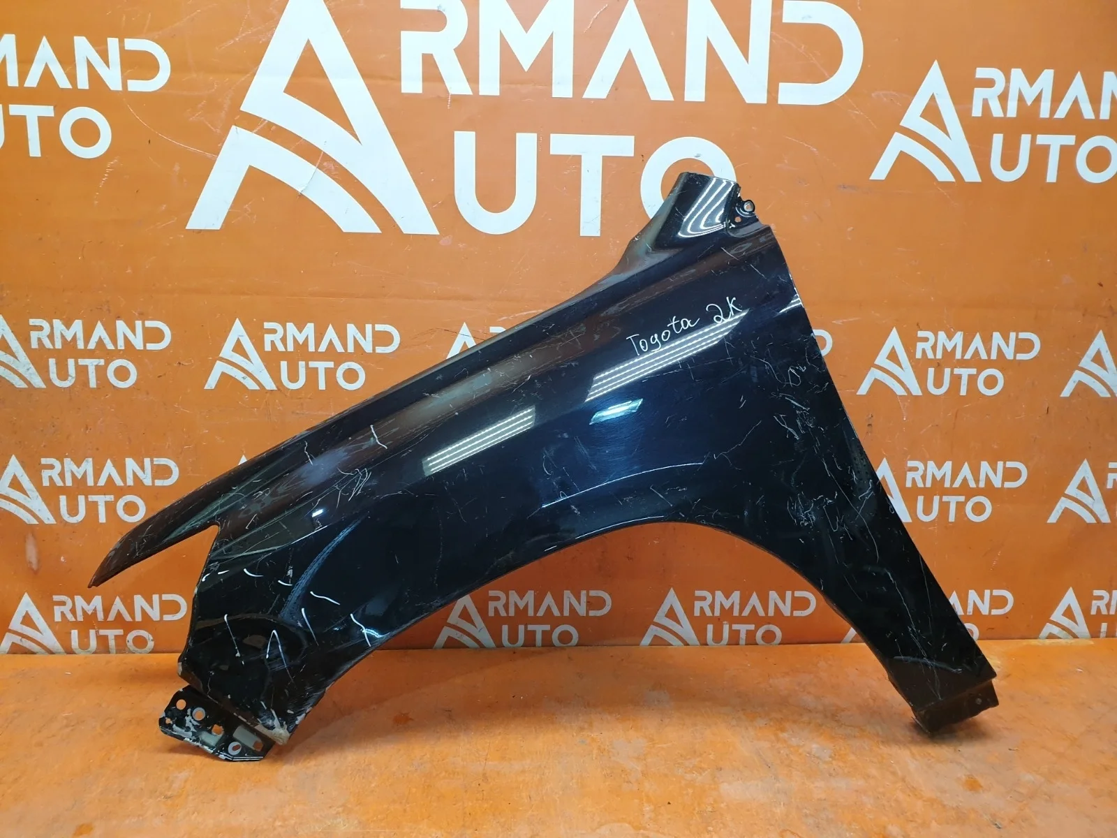 Крыло Toyota Land Cruiser 2015-2021 200