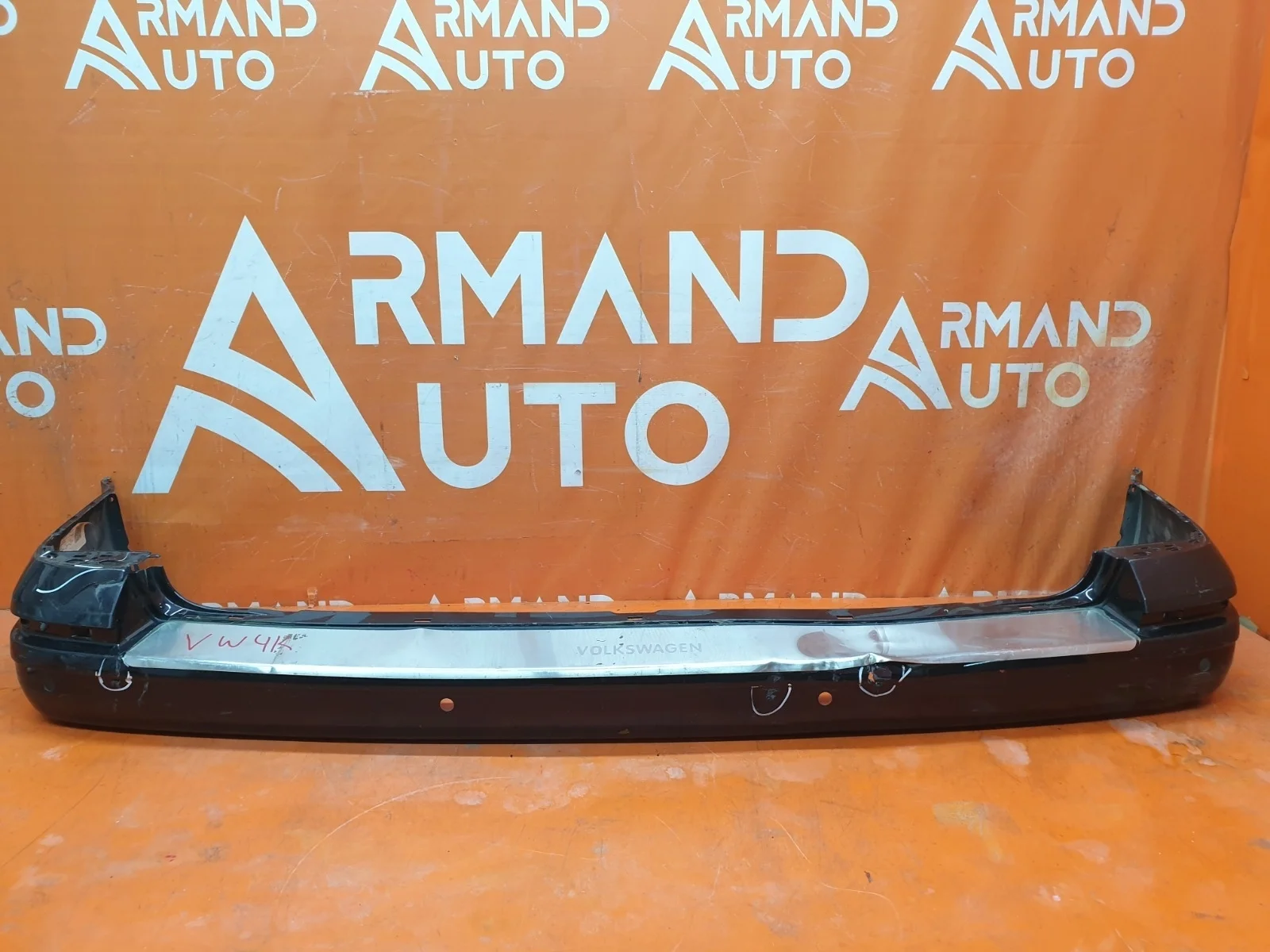 Бампер Volkswagen Transporter 2015-нв T6