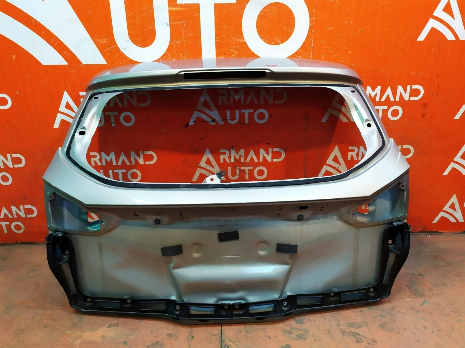 Дверь багажника Ford Focus 2011-2019 3