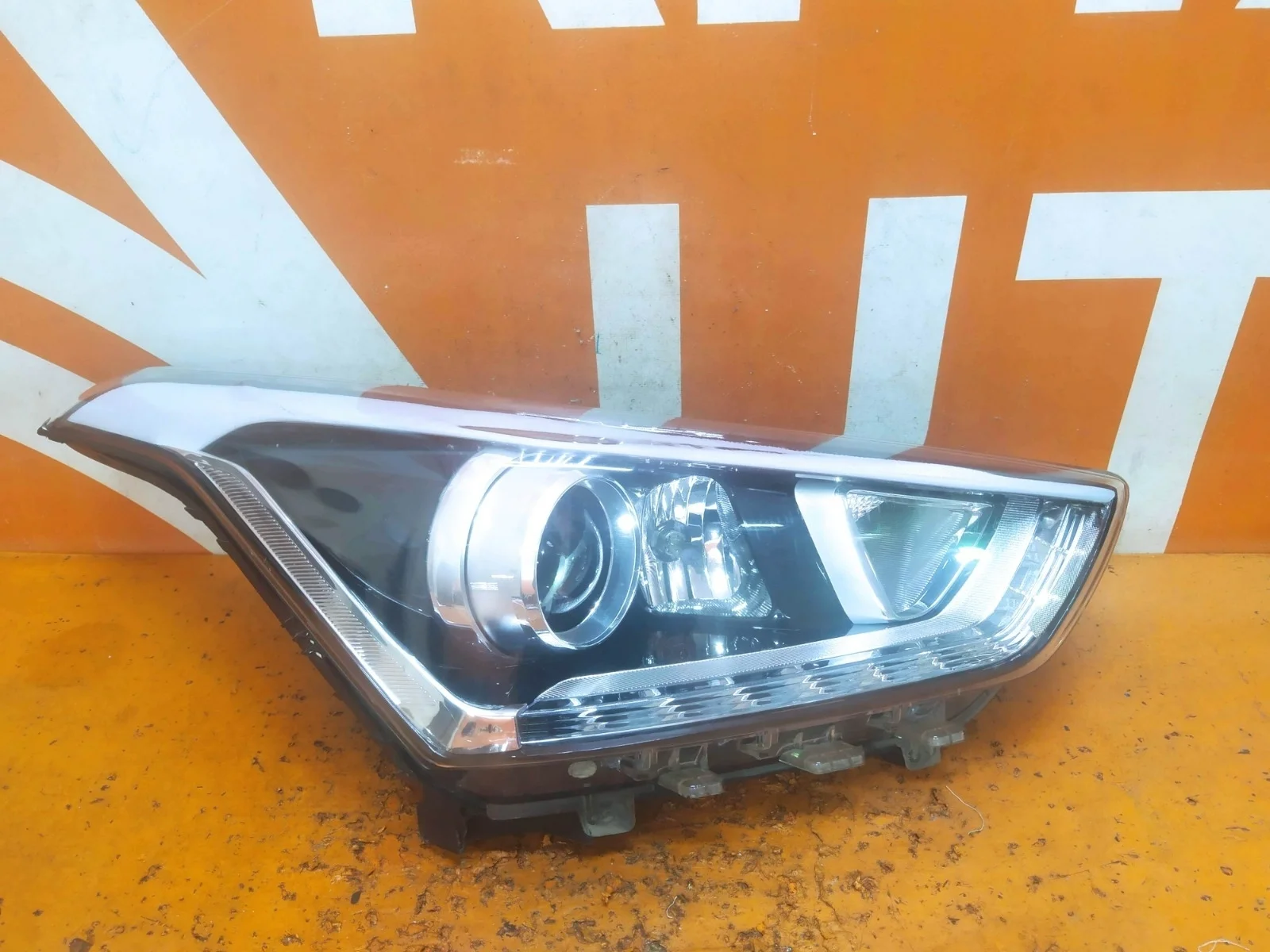 Фара Hyundai Creta 2016-2021