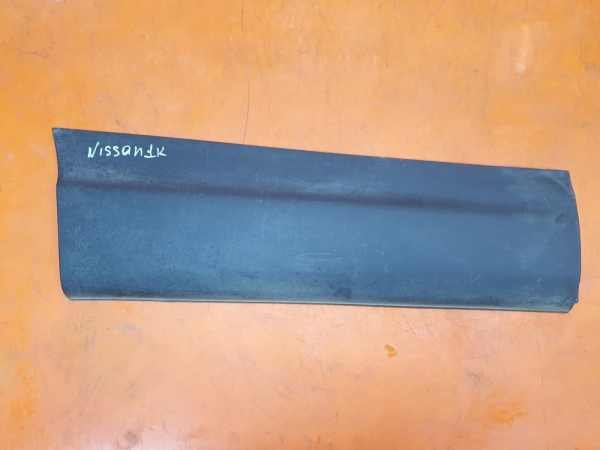 Молдинг двери Nissan Qashqai 2013-2022 j11