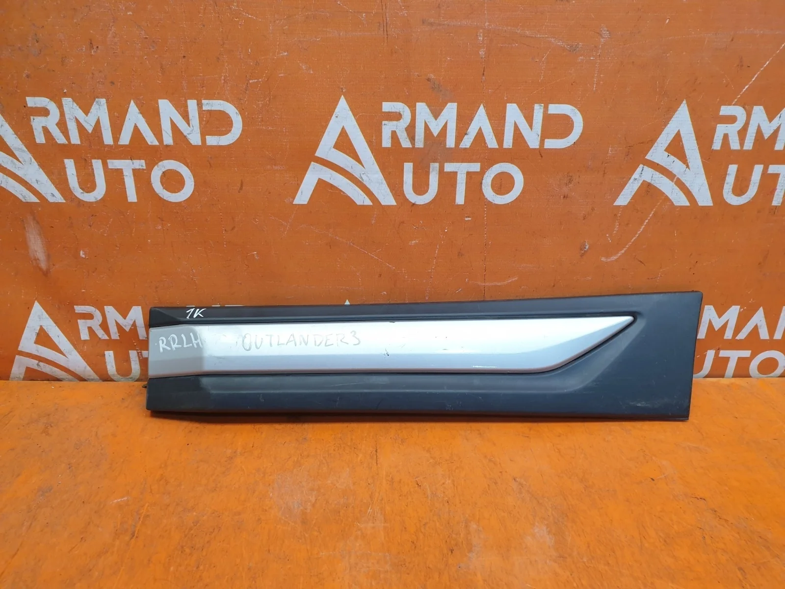 Молдинг двери Mitsubishi Outlander 2015-нв 3