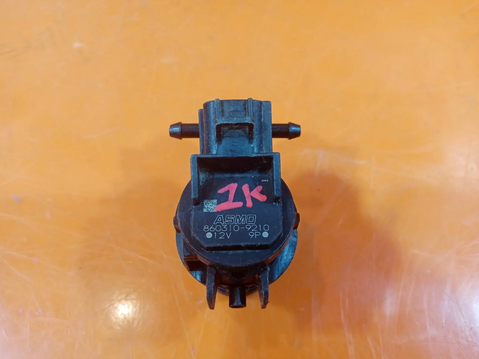 Насос фароомывателя Mazda CX-5 2011-2017