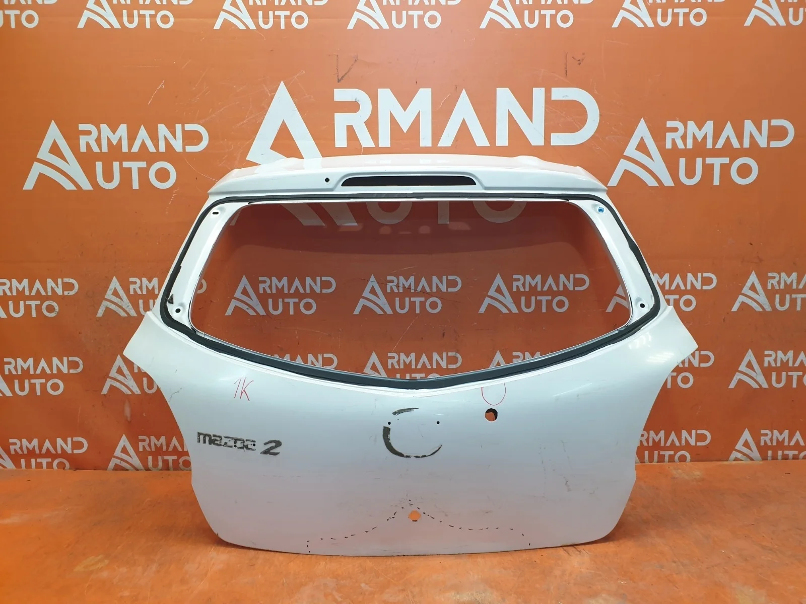 Дверь багажника Mazda 2 2007-2014 DE