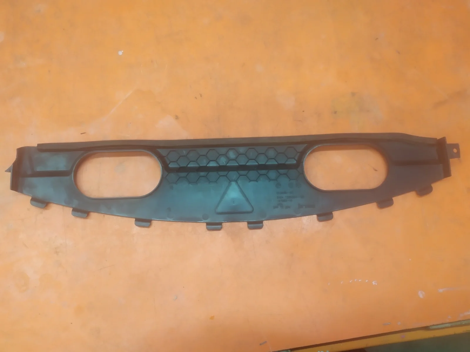 Накладка воздуховода BMW X5 2013-2018 F15