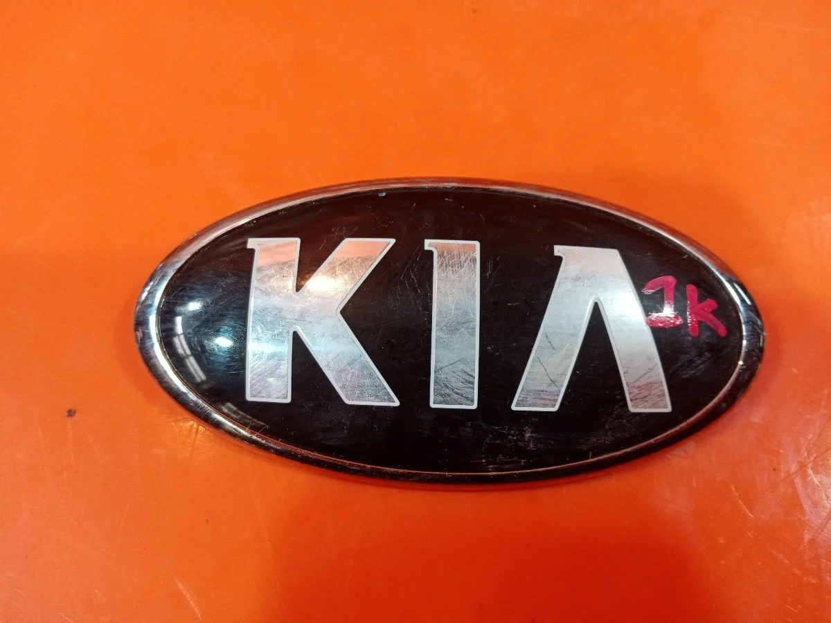 Эмблема Kia Ceed 2018-нв 3 CD