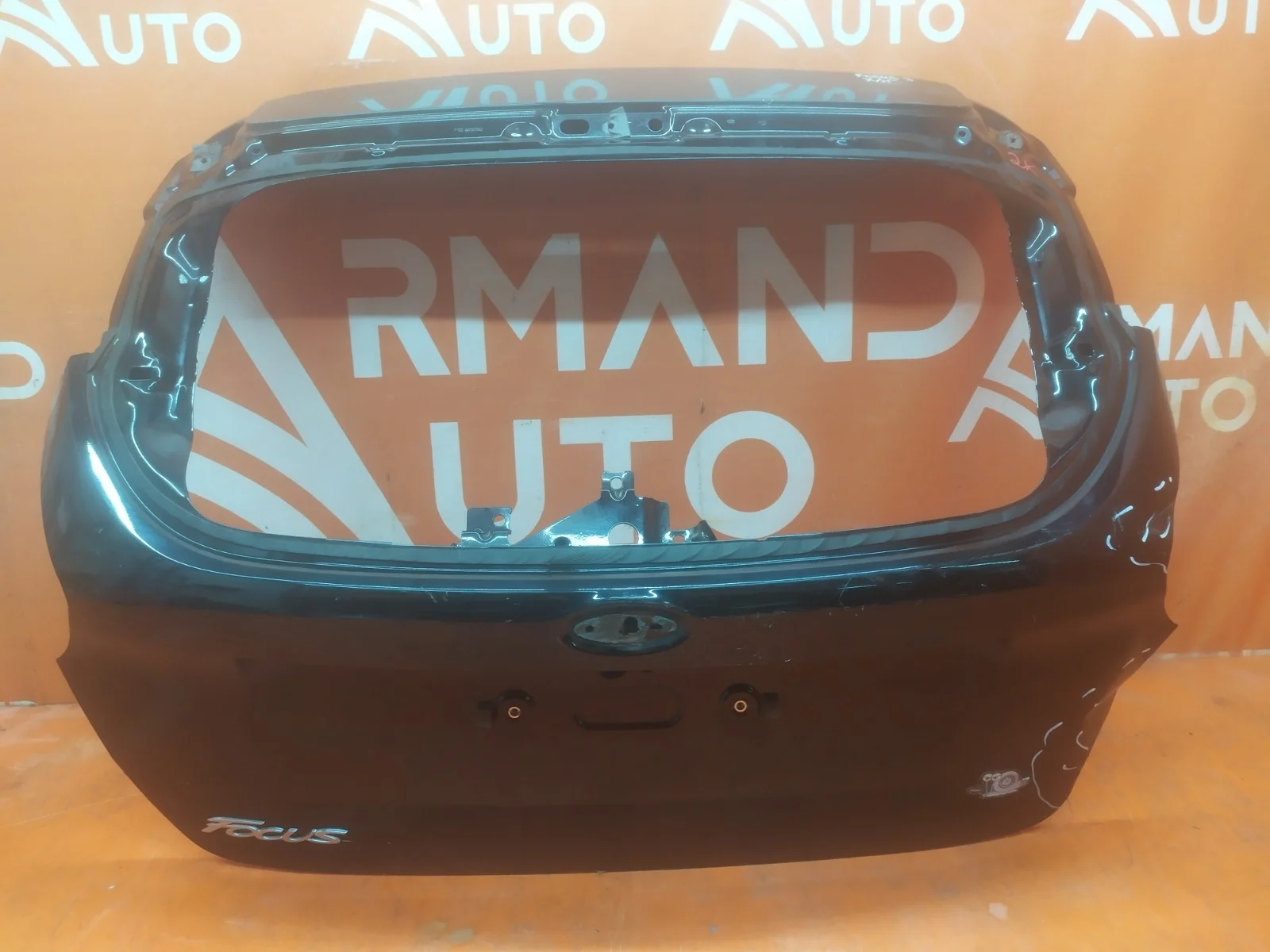 Дверь багажника Ford Focus 2014-2019 3