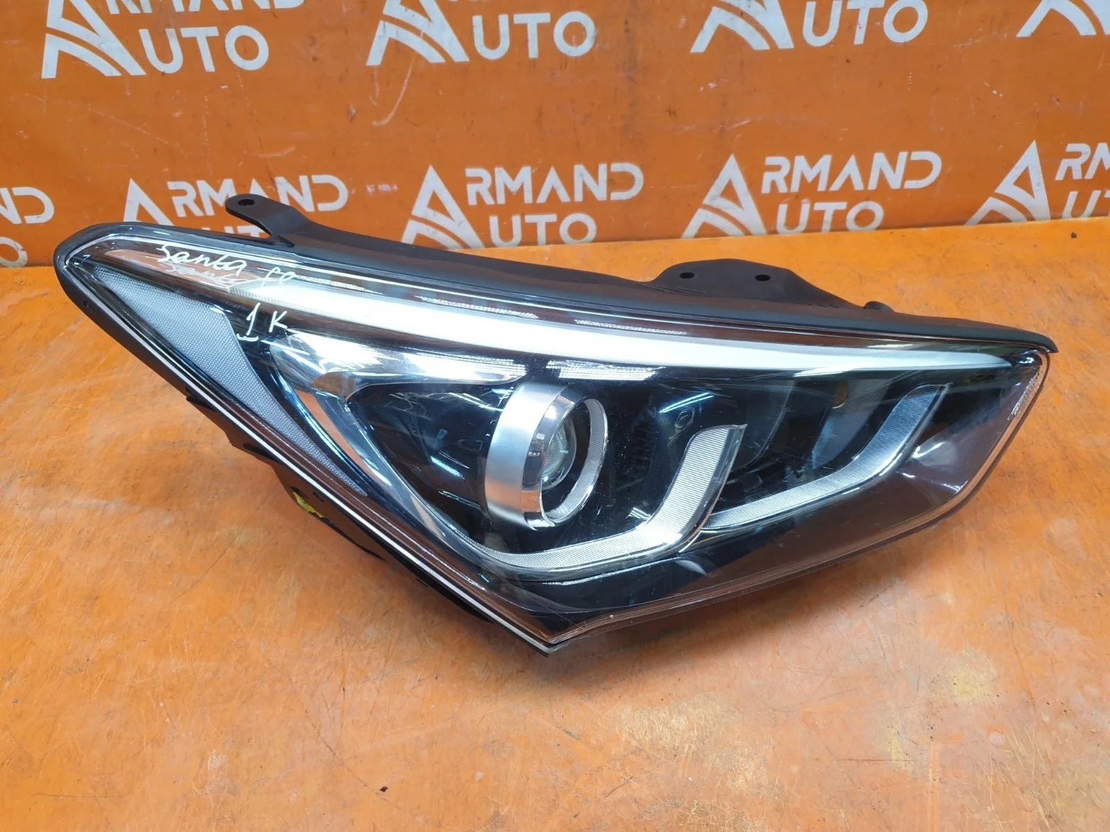 Фара Hyundai Santa Fe 2015-2019 3 DM